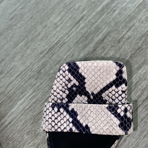 Marc Fisher Shoes Marc Fisher Pat Slide Sandal In Grey snake print - Picture 4 of 5